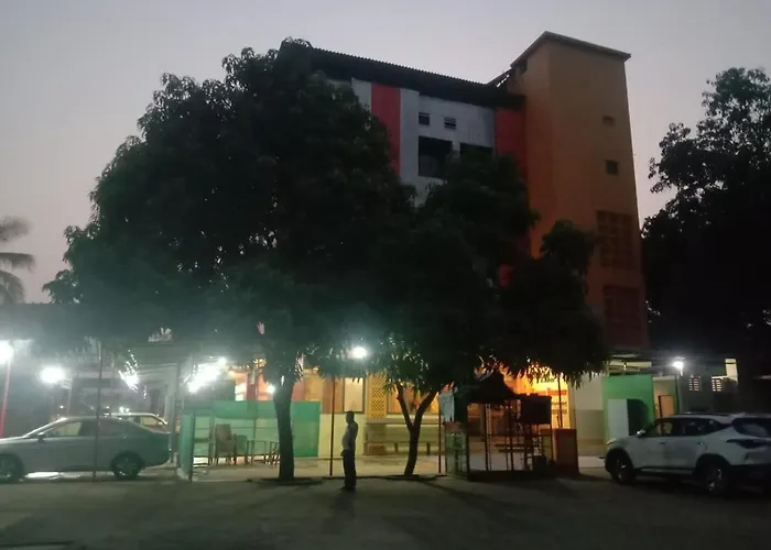 Kuber'S Residency