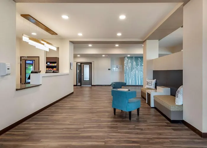 Mainstay Suites Waukee-West Des Moines