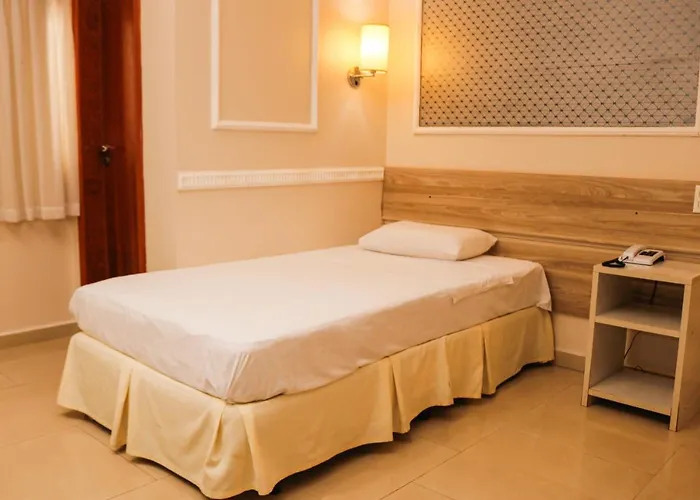 Atalanta Hotel