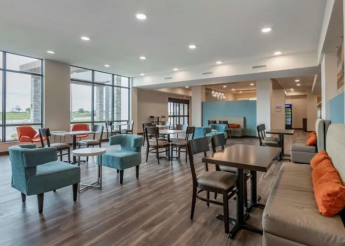 Mainstay Suites Waukee-West Des Moines