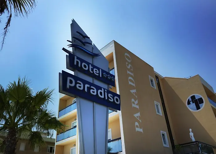 Hotel Paradiso