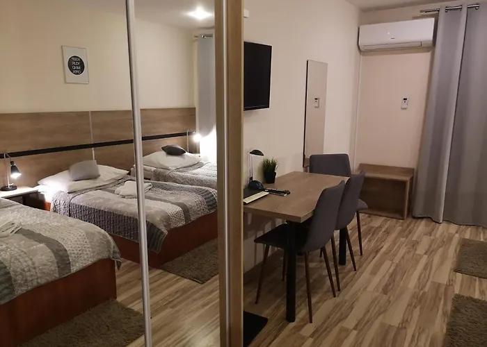 Hotel 1