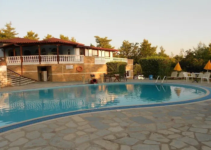 Kassandra Bay Village