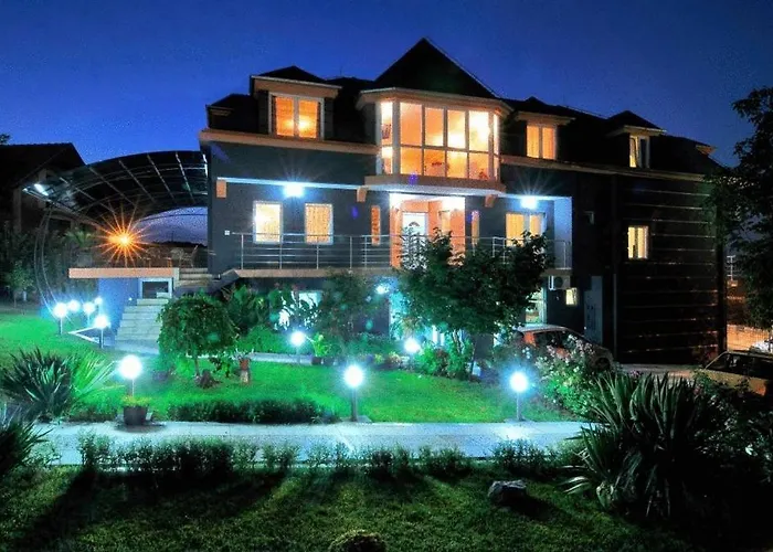 Garni Hotel Lama