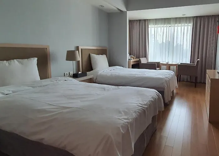 Gyungpo Beach Hotel