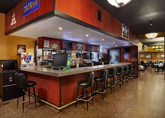Days Inn Hotel & Conference Center
