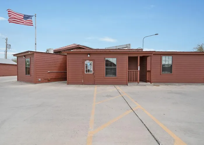 Oyo Hotel Kenedy Downtown - Us 181