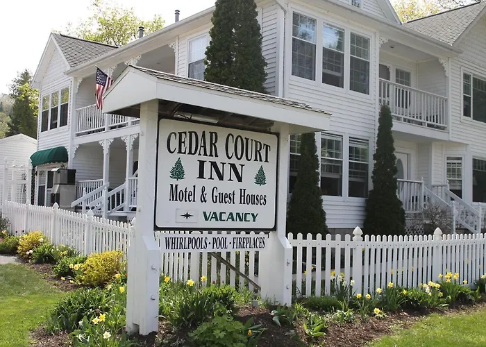 Cedar Court Inn