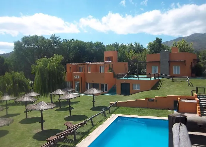 Hotel Posada Terrazas con pileta climatizada