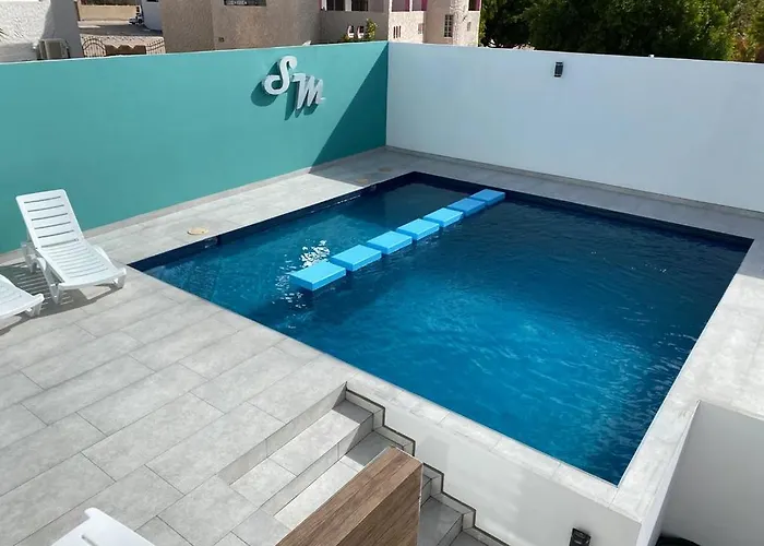 Sand Mar Hotel