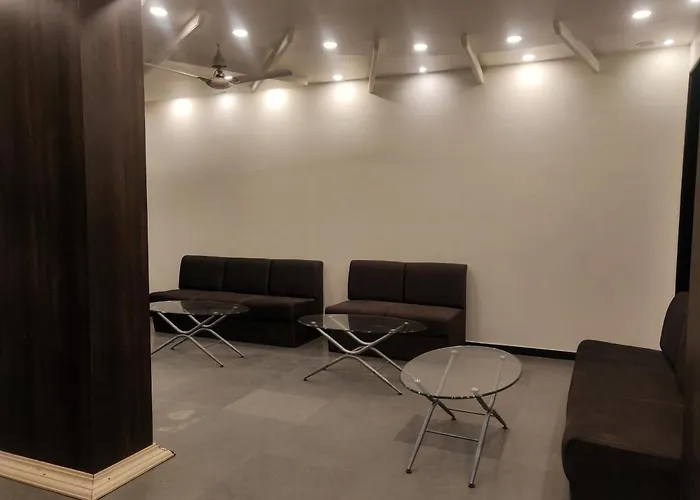 Hotel Chandan
