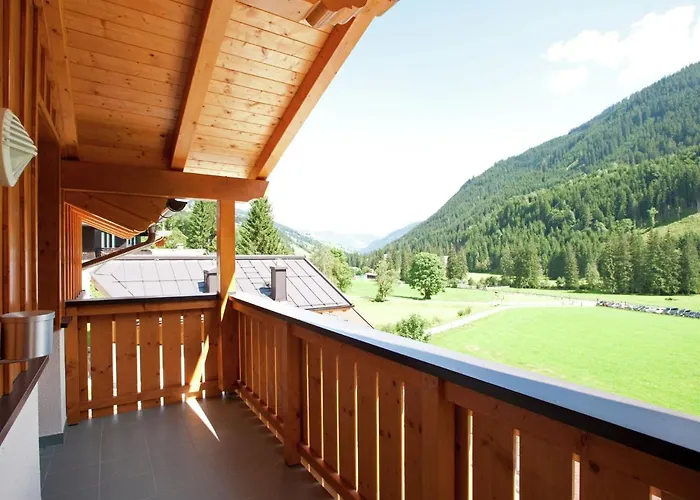 Chalet In Saalbach For 10 Guests