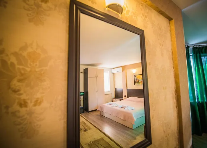 Vida Family Hotel -Top Central Location