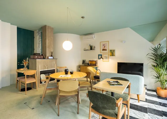 Covelo - The Original Rooms And Suites