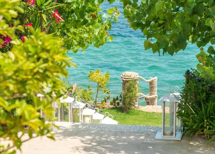 Hotel Lido degli Scogli