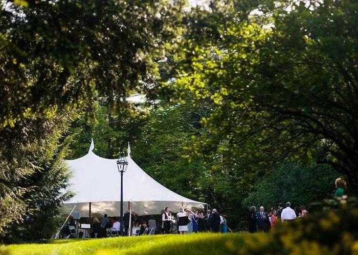The Grand At Bedford Village Inn
