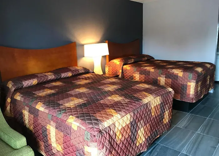 Budget Inn & Suites