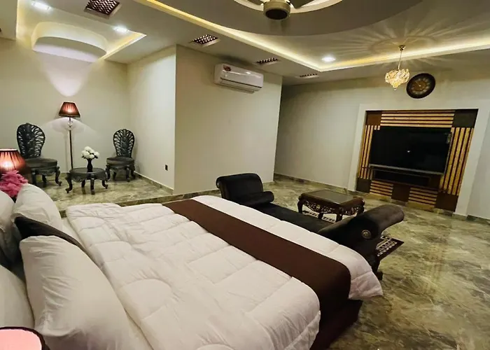 Golden Sand Hotel Rahim Yar Khan