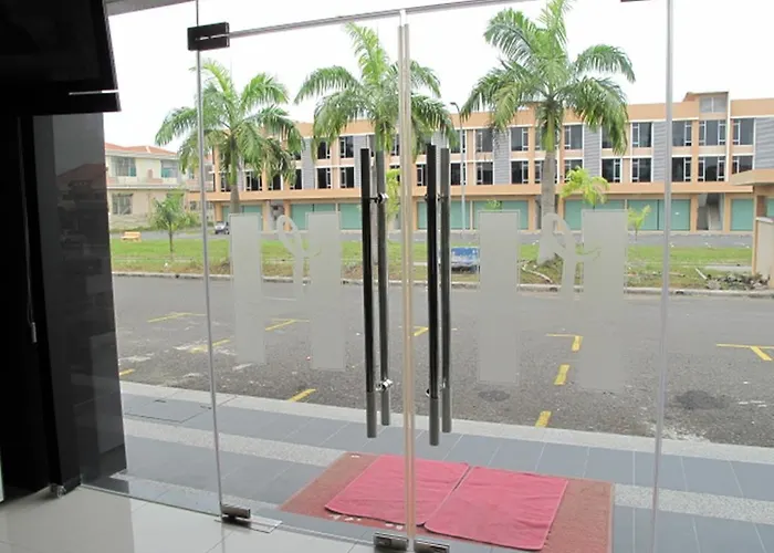 Labuk Hotel