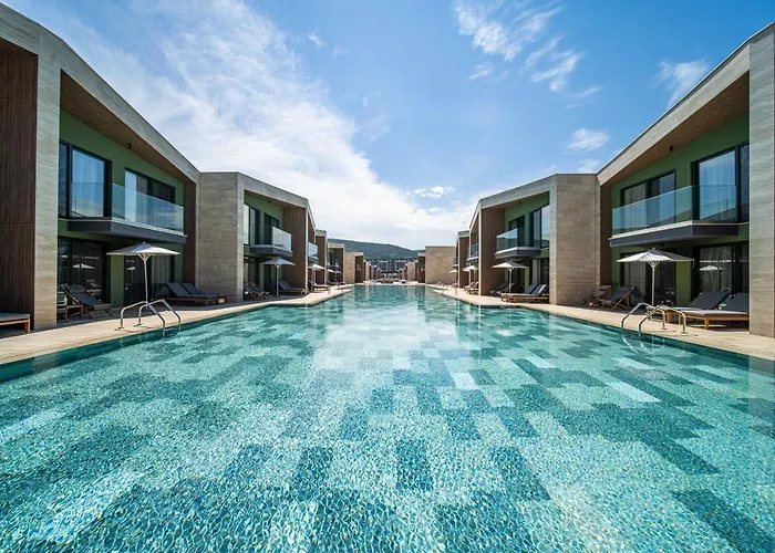 Hvd Reina Del Mar - Premium Spa Service & Free Parking