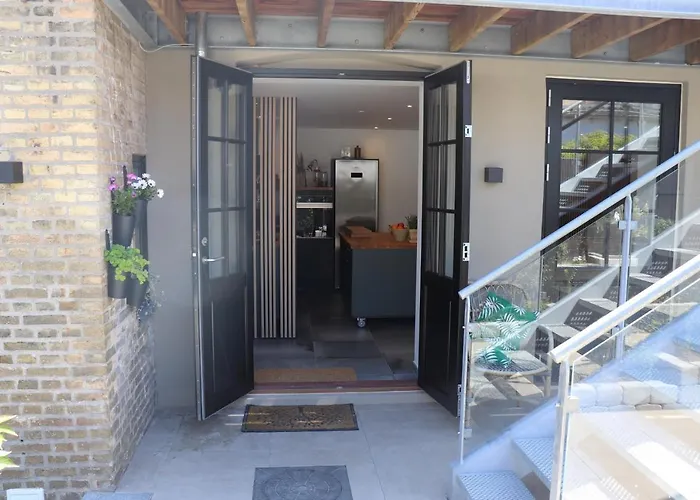 Hotel Petite B&B