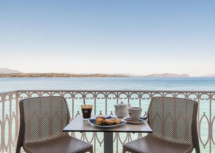 Klimis Hotel