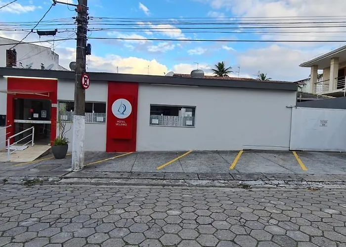 Hotel Veleiro