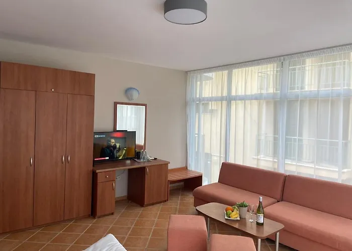 Hotel Eco Palace