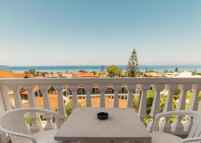 All In Krinas Apart-Hotel