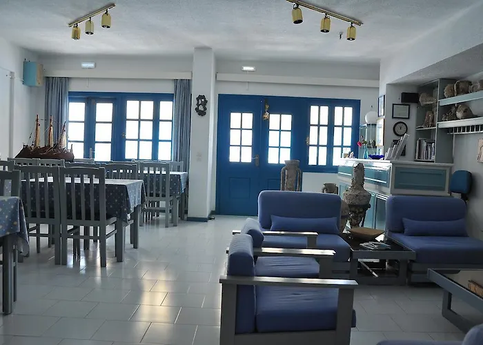 Remezzo Hotel & Studios