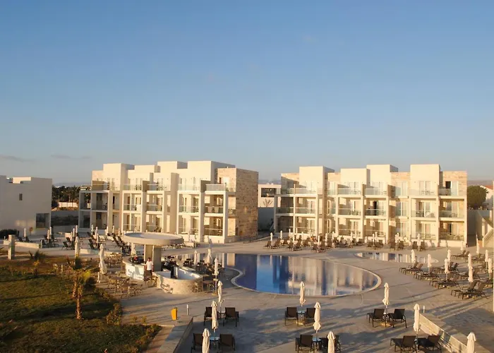 Gold Lagoon Kosher Hotel - By Amphora Hotel & Suites