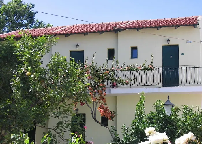 Tara Beach Hotel