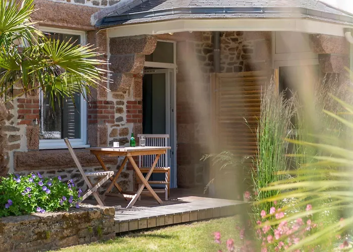 Hotel Les Costans, The Originals Relais
