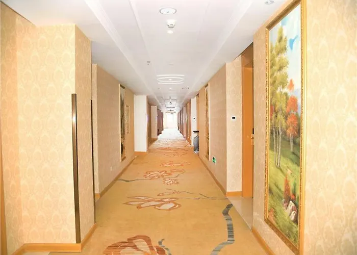 Vienna Hotel Hunan Hengyang Railway Station