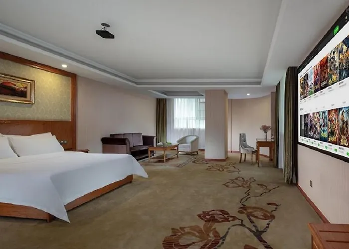 Vienna Hotel Huizhou Chenjiang Avenue