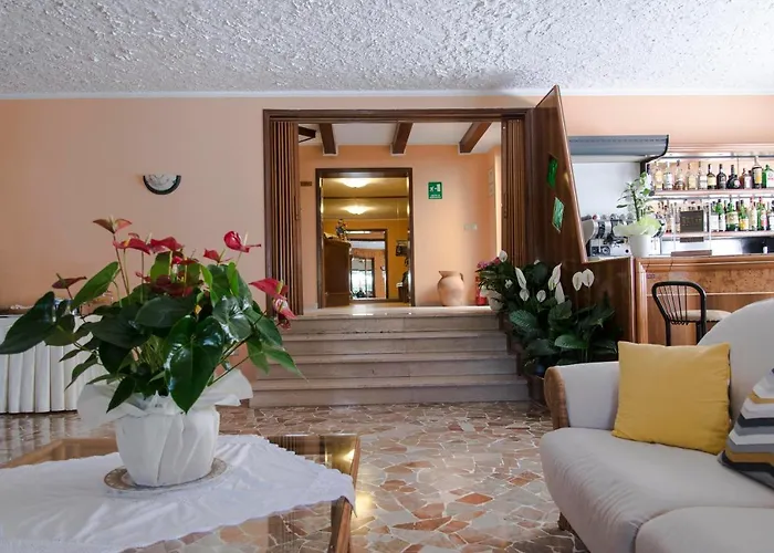 Hotel Rosa Del Tirreno