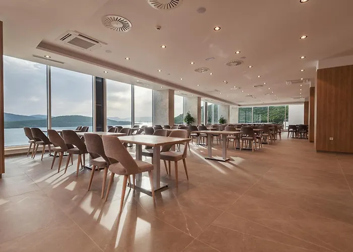 Marea Hotel & Spa