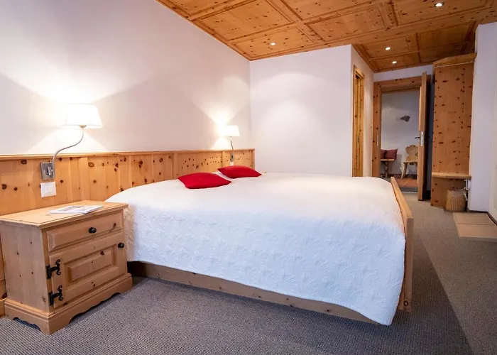 Hotel Garni Engiadina - Boutique Hotel