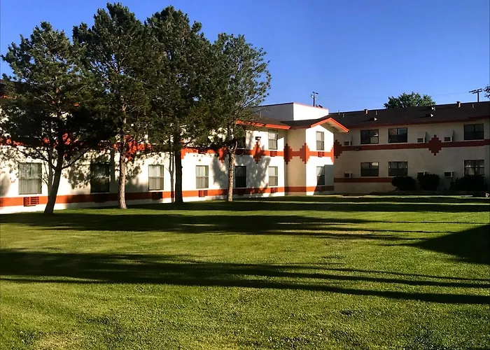 Navajoland Hotel