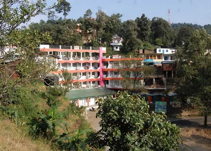 Goroomgo Hotel Shivay Near Kausani Chouraha - Mountain View - Excellent Customer Service