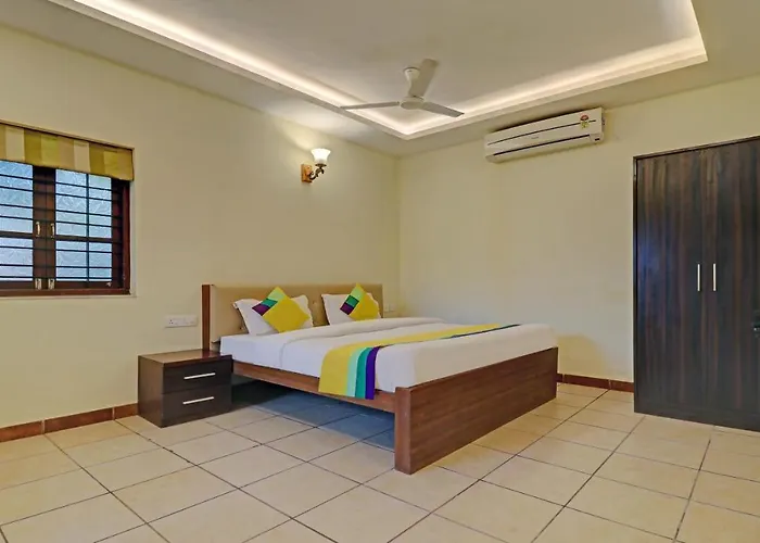 Itsy Hotels Vailankanni Natures Inn