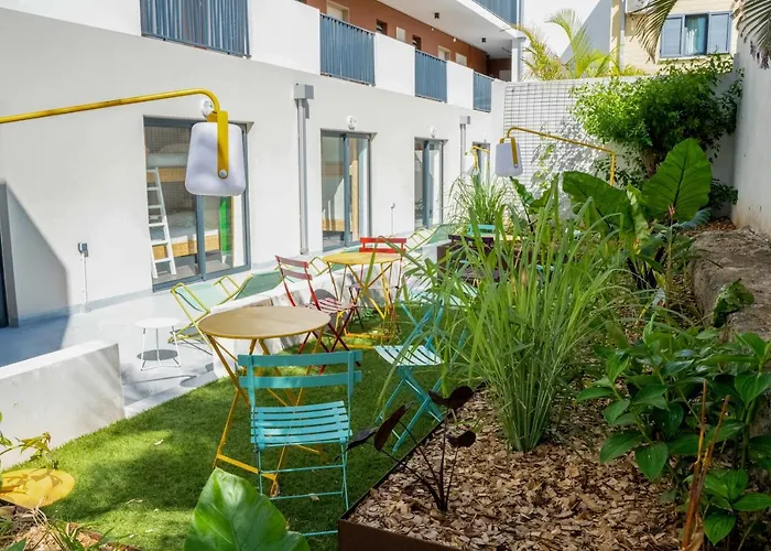 Hôtel Le Terre Sainte