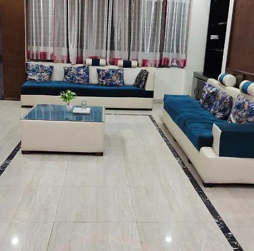 Hotel Kb Square Near Chandigarh Railway Station