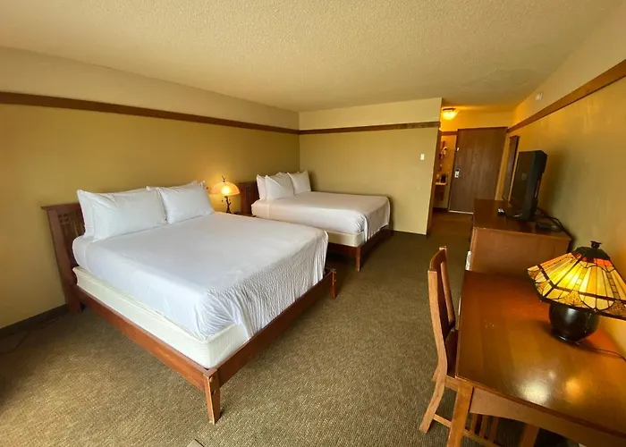 Beachcombers Inn