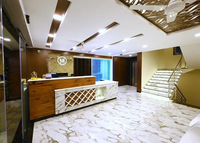 Meenakshi Inn