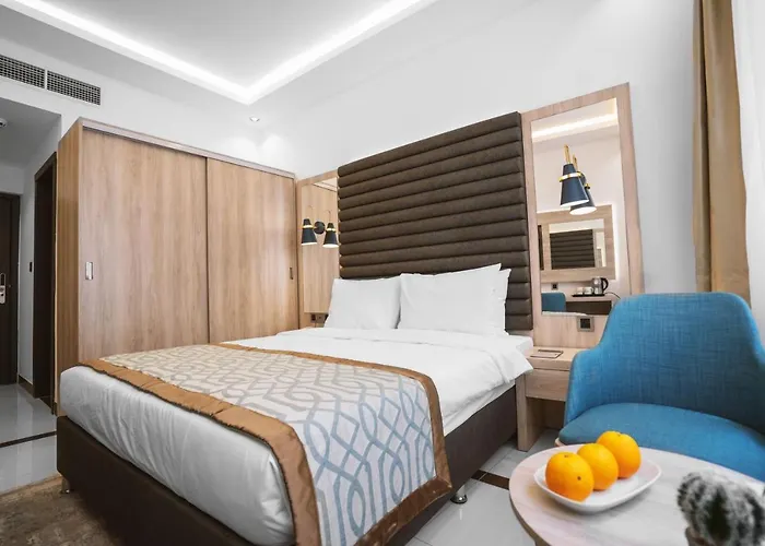 Noor Land Hotel