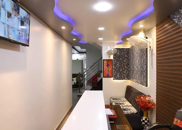 Hotel Sheeba