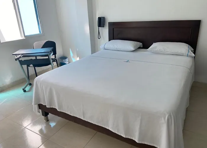 Hotel Torres Del Llano