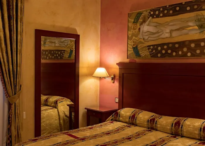 Hotel Joli