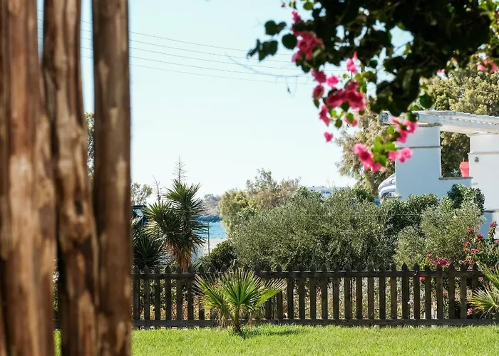 Golden Beach Studios & Suites